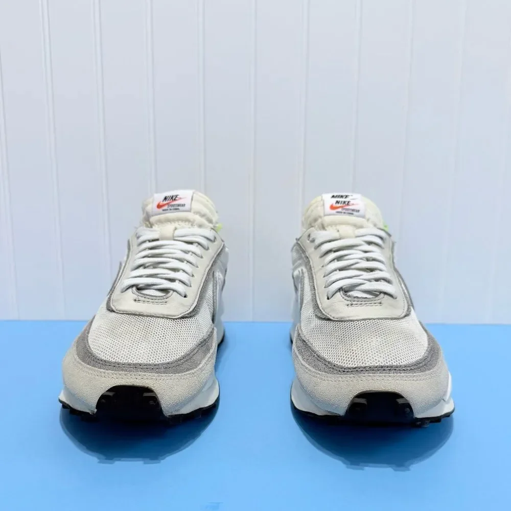Nike x sacai LDWaffle Summit White | Men Size 10 |